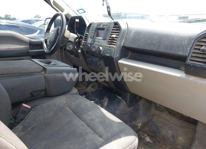 Photo 5 of 2019 Ford F-150 XL (VIN 1FTMF1C50KKC79017)