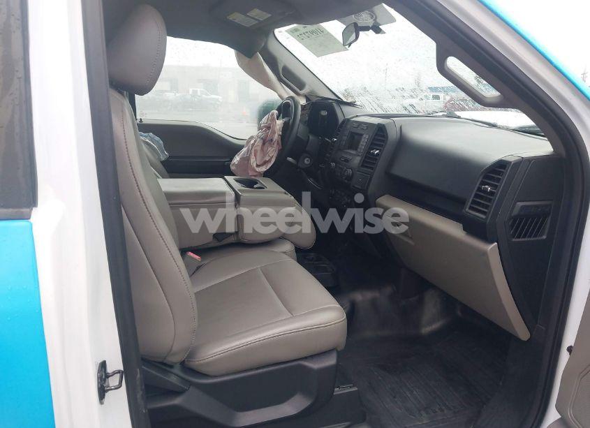 Photo 5 of 2018 Ford F-150 XL (VIN 1FTMF1C51JKC57638)