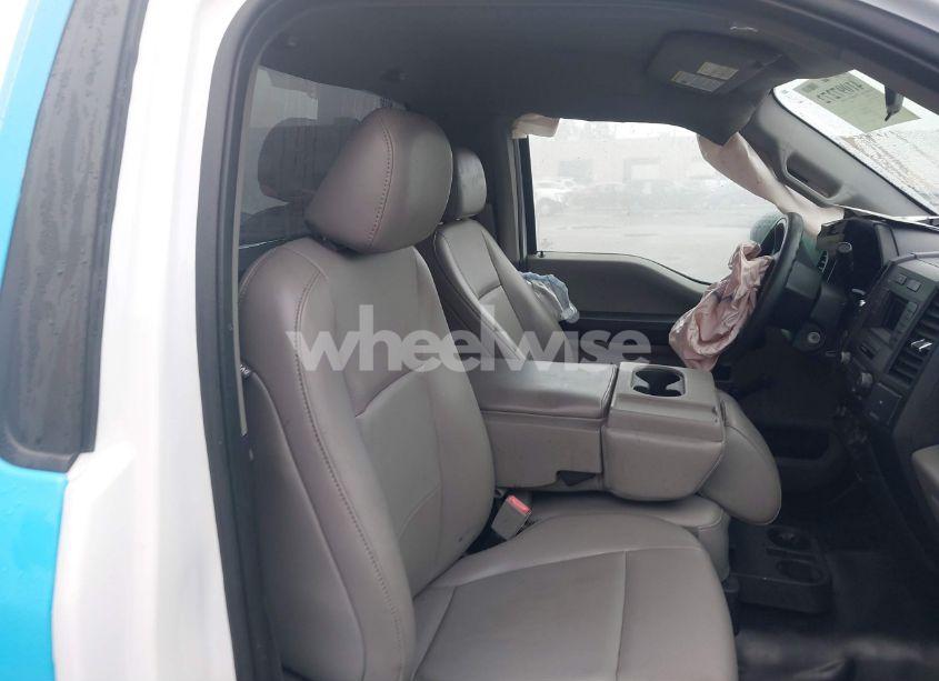 Photo 8 of 2018 Ford F-150 XL (VIN 1FTMF1C51JKC57638)