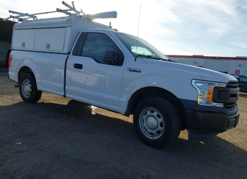 2019 Ford F-150 XL (VIN 1FTMF1C52KKC90777) main photo