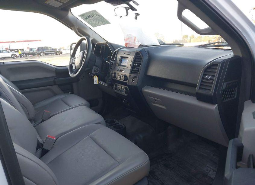 Photo 5 of 2019 Ford F-150 XL (VIN 1FTMF1C52KKC90777)