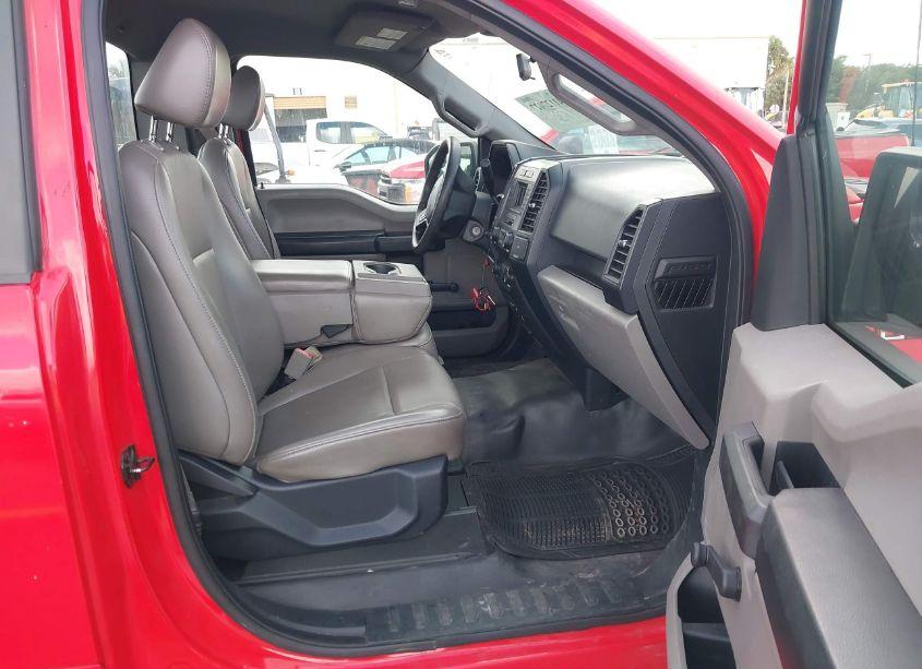 Photo 5 of 2020 Ford F-150 XL (VIN 1FTMF1C52LKE08697)