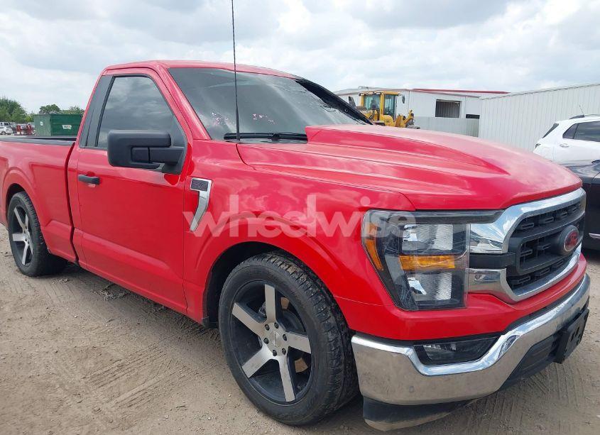 2023 Ford F-150 XLT (VIN 1FTMF1C54PKD07375) main photo