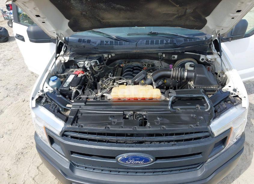 Photo 10 of 2018 Ford F-150 XL (VIN 1FTMF1C57JKE27758)