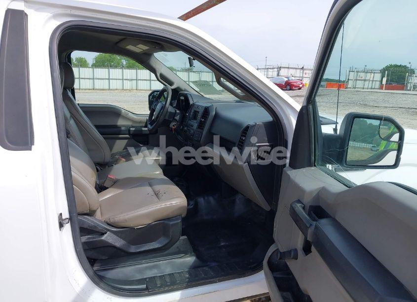 Photo 5 of 2018 Ford F-150 XL (VIN 1FTMF1C57JKE27758)