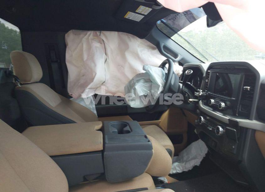 Photo 5 of 2023 Ford F-150 XLT (VIN 1FTMF1C57PKD05328)