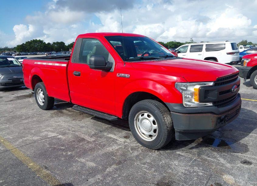 2019 Ford F-150 XL (VIN 1FTMF1C58KKE09402) main photo