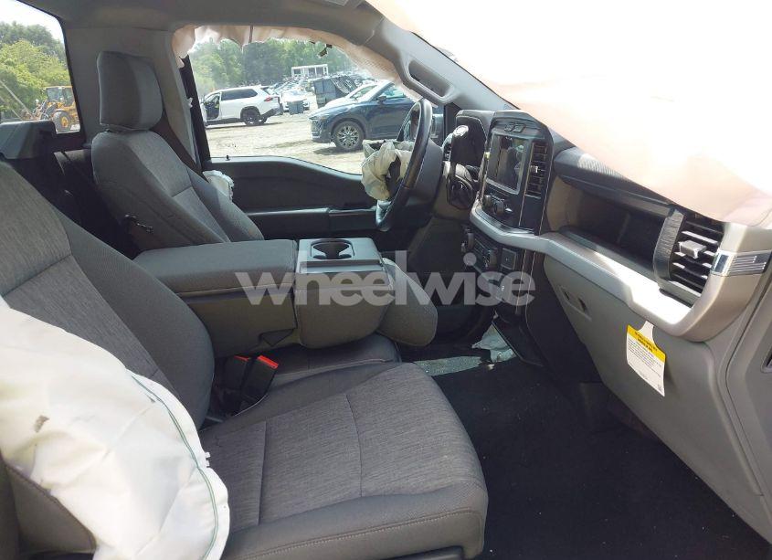 Photo 5 of 2023 Ford F-150 XL (VIN 1FTMF1C58PKF26310)