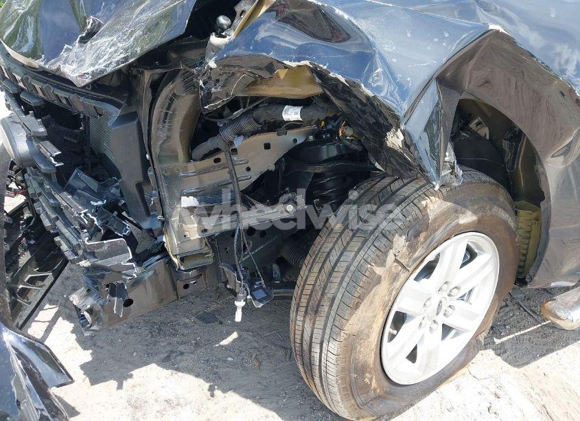 Photo 6 of 2023 Ford F-150 XL (VIN 1FTMF1C58PKF26310)