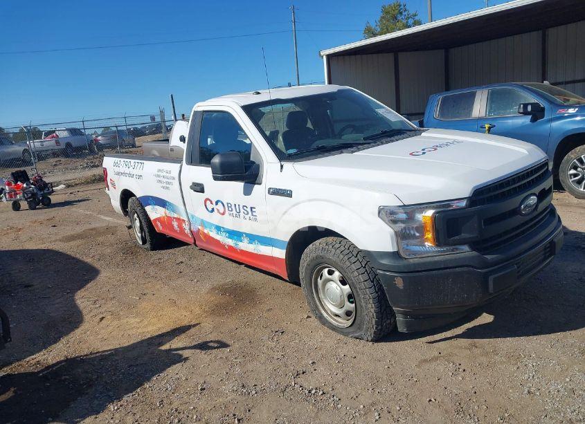 2018 Ford F-150 XL (VIN 1FTMF1C59JKF99158) main photo