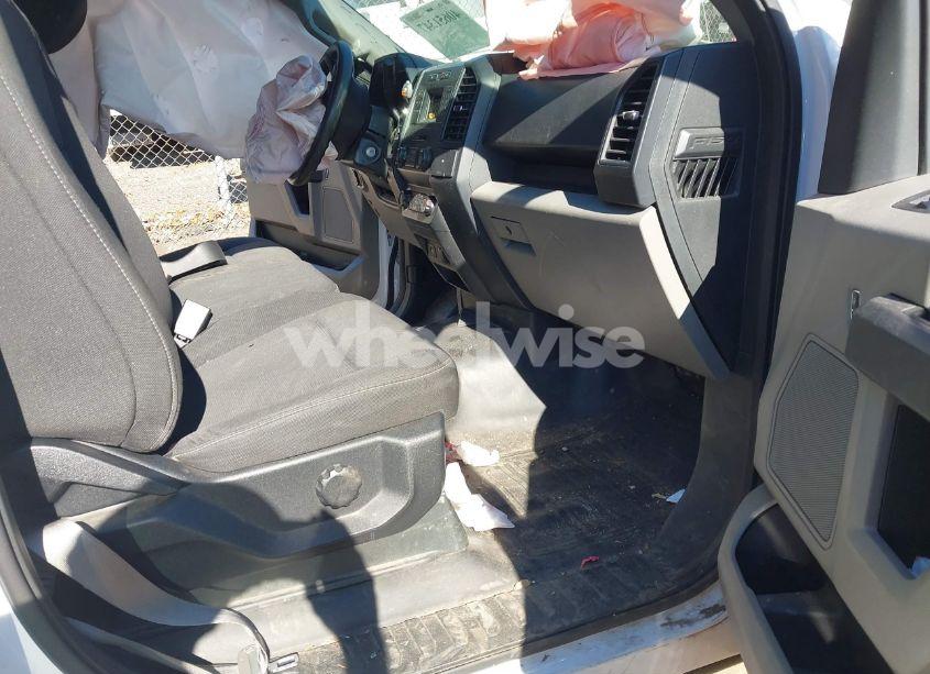 Photo 5 of 2019 Ford F-150 XL (VIN 1FTMF1C59KKD65913)