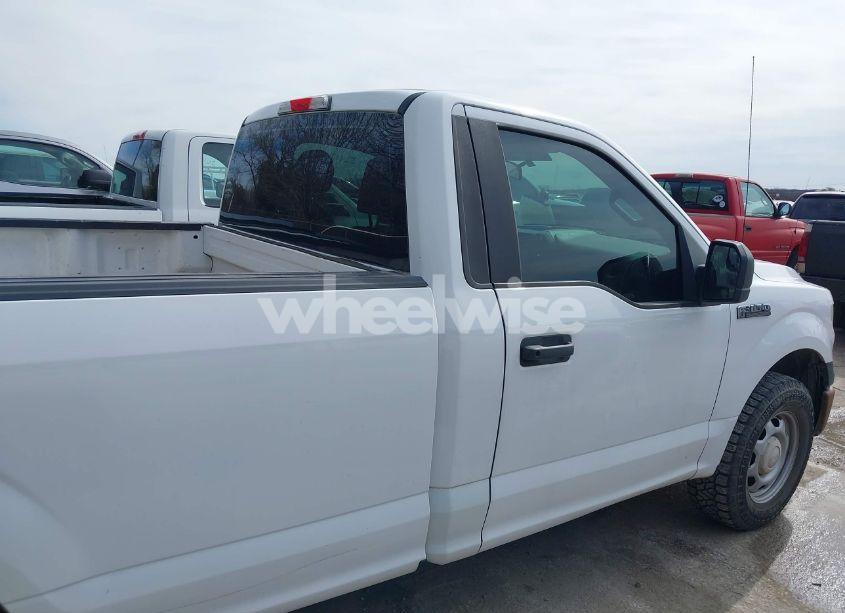 Photo 13 of 2016 Ford F-150 XL (VIN 1FTMF1C80GKE43156)