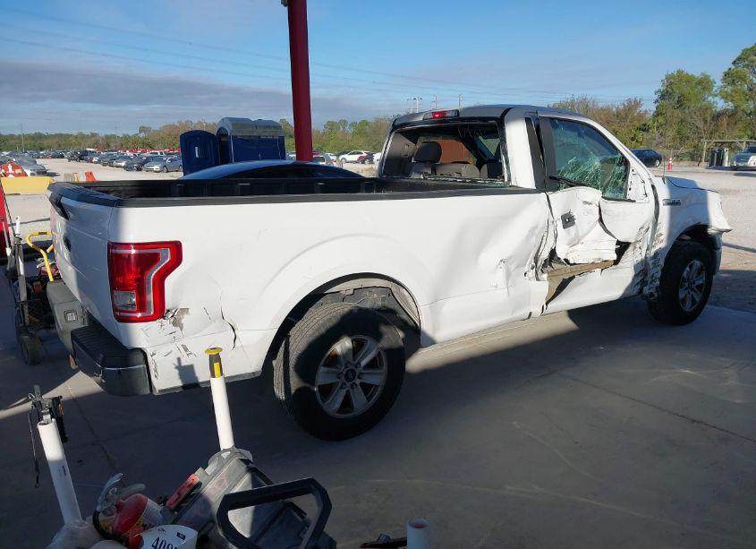 Photo 4 of 2016 Ford F-150 XL (VIN 1FTMF1C80GKF15425)