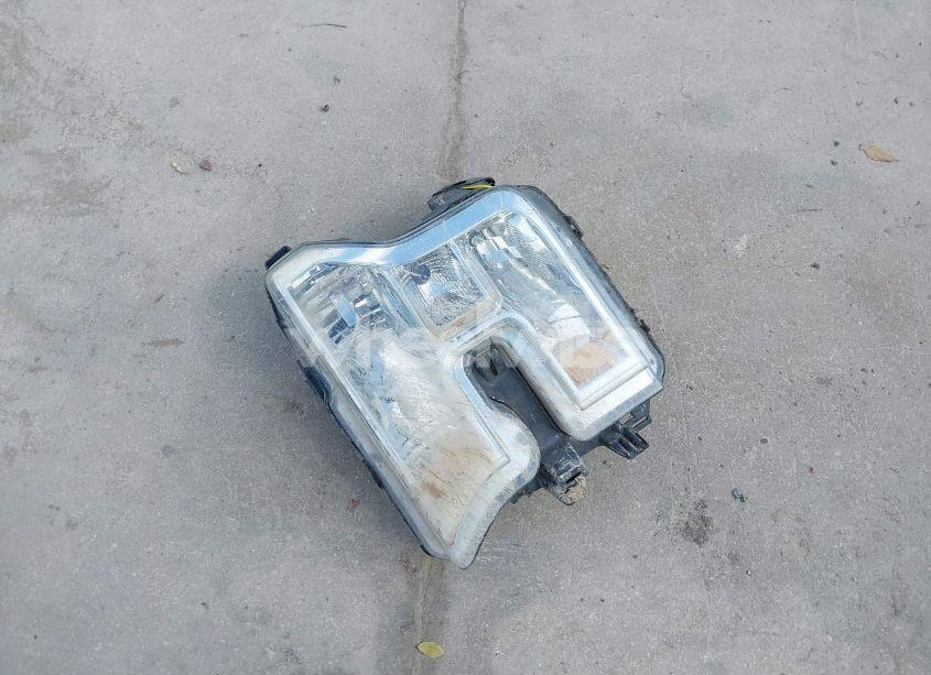 Photo 12 of 2016 Ford F-150 XL (VIN 1FTMF1C81GKE11235)