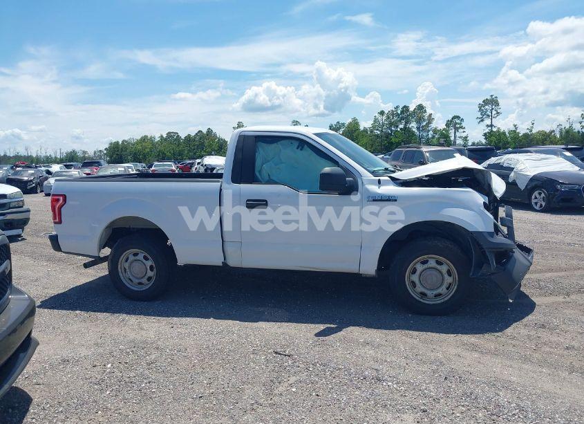 Photo 12 of 2015 Ford F-150 XL (VIN 1FTMF1C82FKE52391)