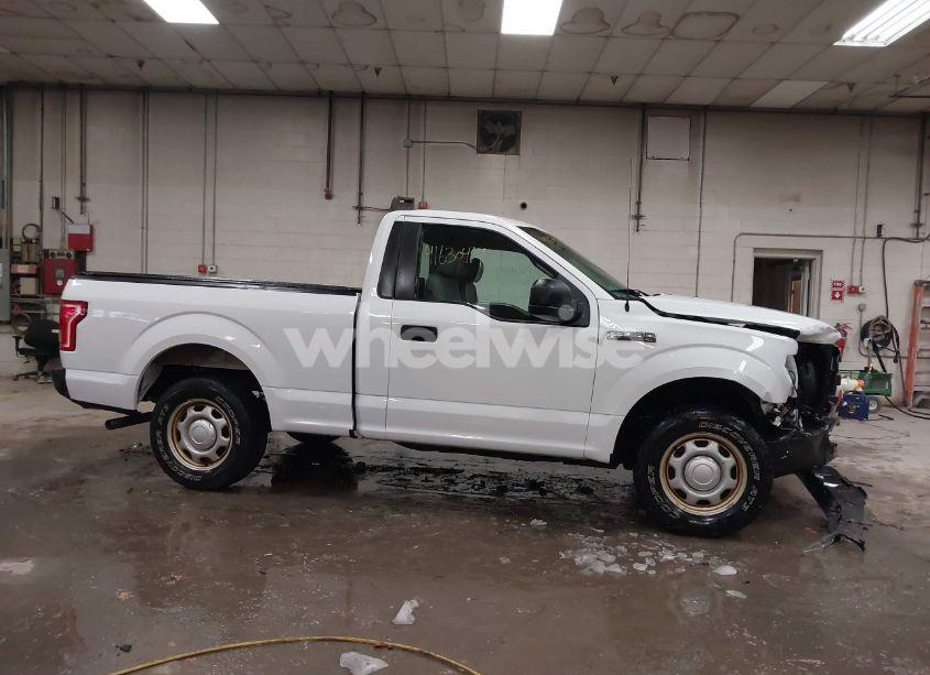Photo 13 of 2016 Ford F-150 XL (VIN 1FTMF1C82GFB06576)