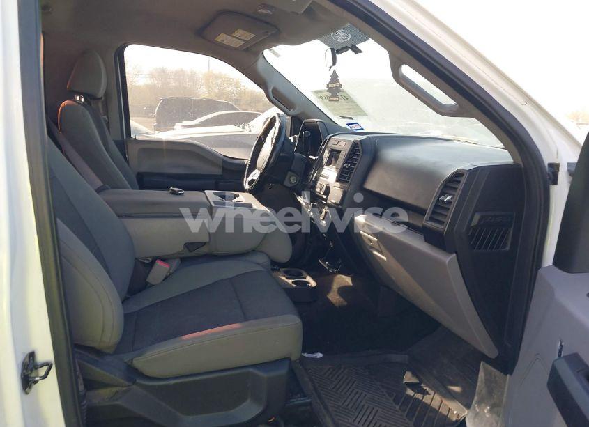 Photo 5 of 2017 Ford F-150 XL (VIN 1FTMF1C82HKE49087)