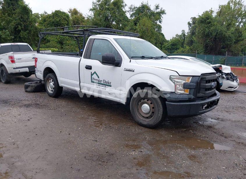 2016 Ford F-150 XL (VIN 1FTMF1C83GKD25330) main photo