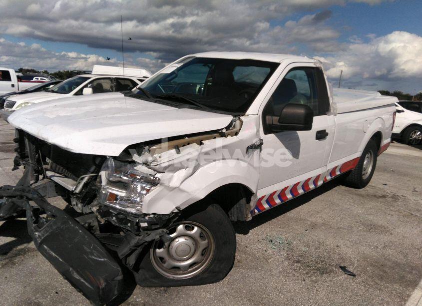 Photo 2 of 2017 Ford F-150 XL (VIN 1FTMF1C84HKC02587)