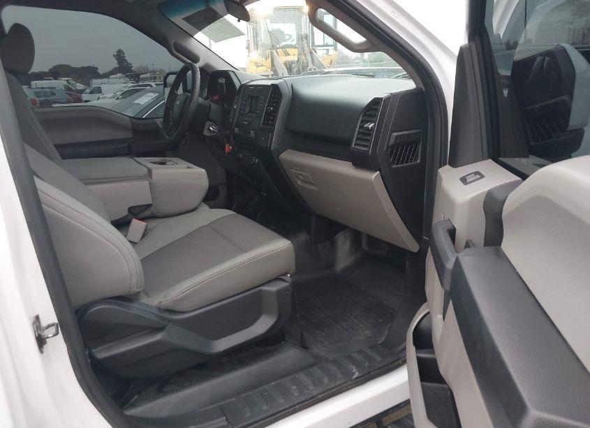 Photo 5 of 2017 Ford F-150 XL (VIN 1FTMF1C84HKD96893)