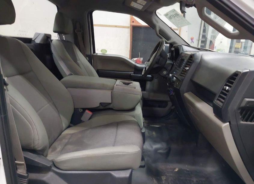 Photo 5 of 2016 Ford F-150 XL (VIN 1FTMF1C85GKD55879)