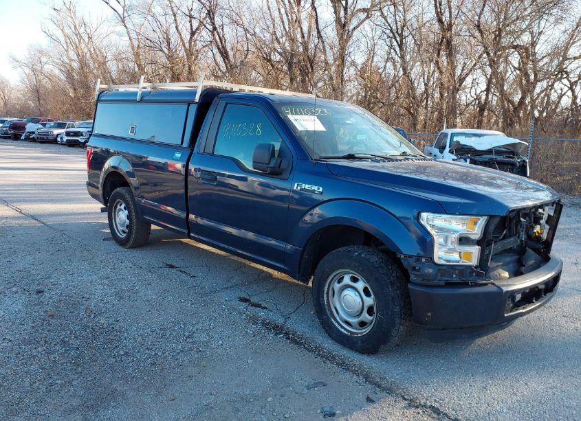 2015 Ford F-150 XL (VIN 1FTMF1C87FKD69751) main photo
