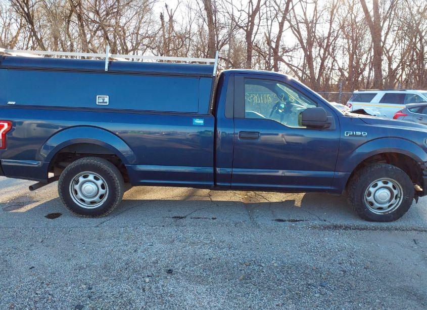 Photo 12 of 2015 Ford F-150 XL (VIN 1FTMF1C87FKD69751)