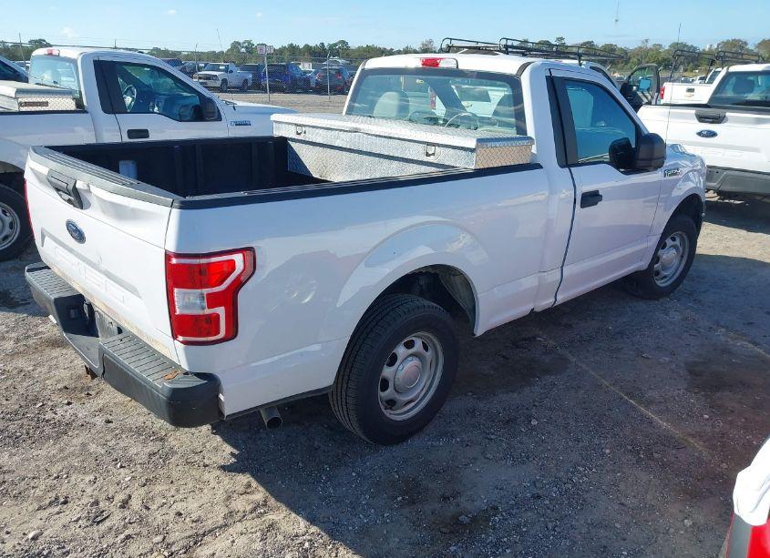 Photo 4 of 2019 Ford F-150 XL (VIN 1FTMF1CB0KKE51472)