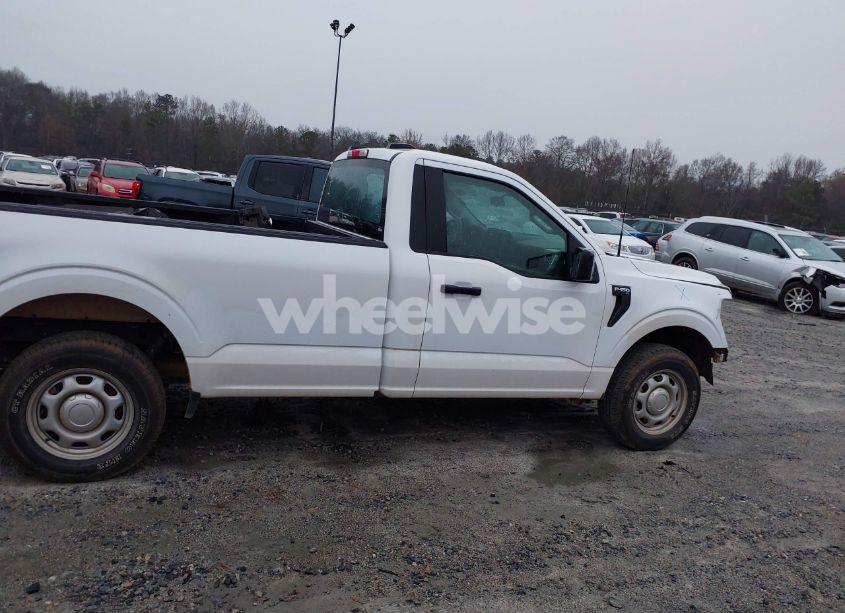 Photo 14 of 2022 Ford F-150 XL (VIN 1FTMF1CB0NKD83212)