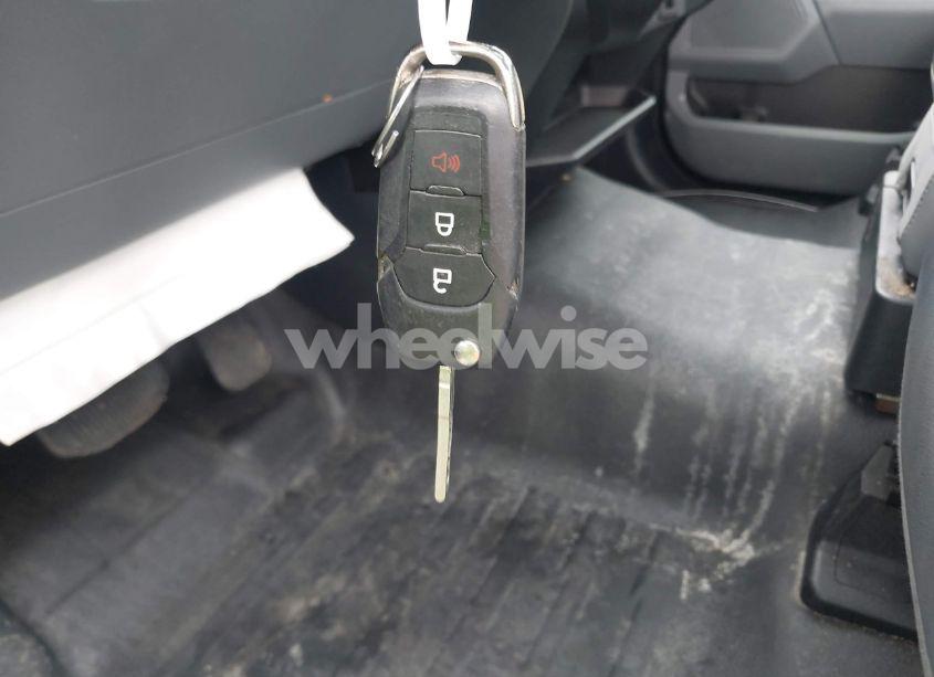 Photo 11 of 2022 Ford F-150 XL (VIN 1FTMF1CB0NKE00039)