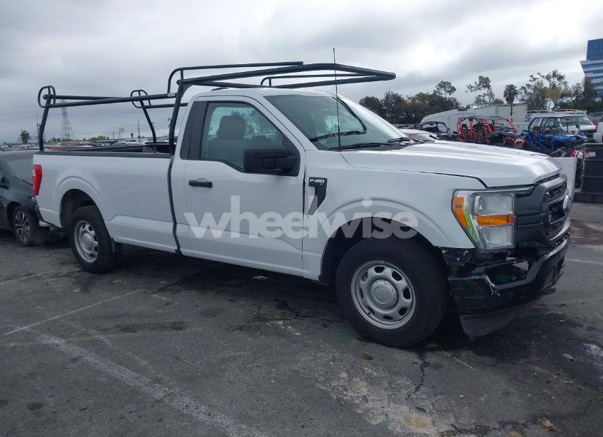 Photo 13 of 2022 Ford F-150 XL (VIN 1FTMF1CB0NKE00039)