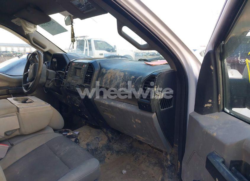 Photo 5 of 2018 Ford F-150 XL (VIN 1FTMF1CB1JFB55237)