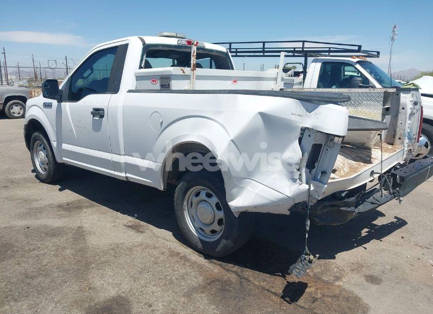 Photo 3 of 2018 Ford F-150 XL (VIN 1FTMF1CB1JKC58164)