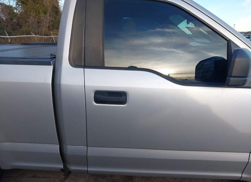 Photo 13 of 2018 Ford F-150 XL (VIN 1FTMF1CB1JKE13683)