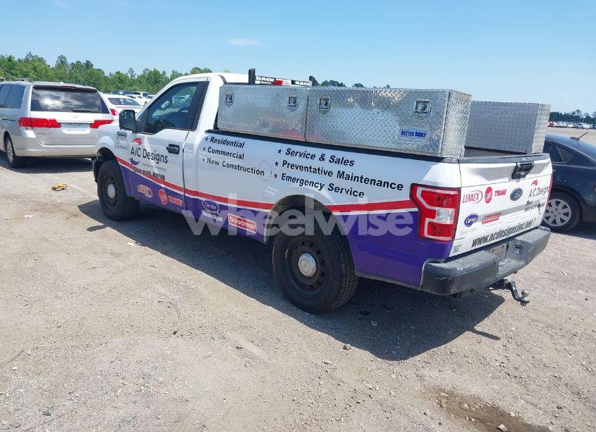 Photo 3 of 2019 Ford F-150 (VIN 1FTMF1CB1KKC05739)