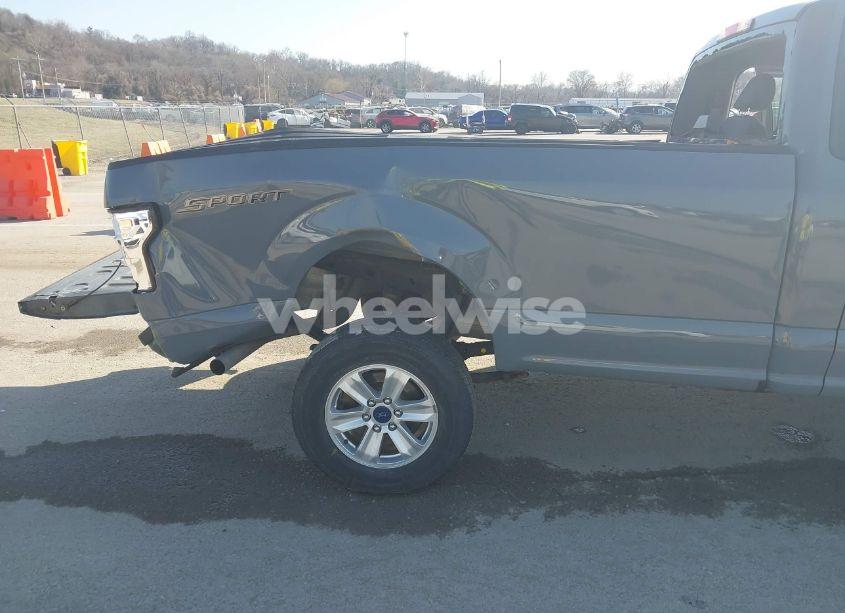 Photo 6 of 2019 Ford F-150 XL (VIN 1FTMF1CB1KKD81741)