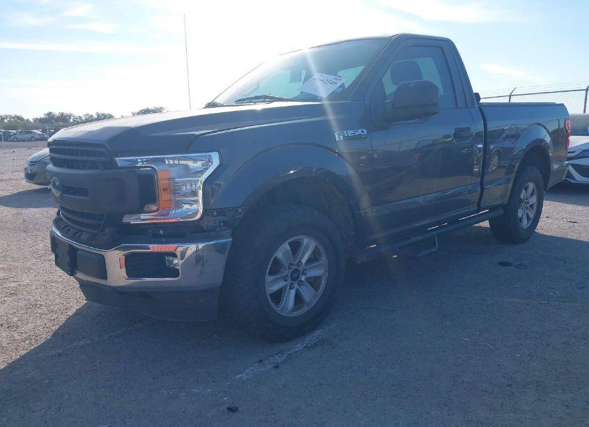 Photo 2 of 2018 Ford F-150 XL (VIN 1FTMF1CB3JKE06105)