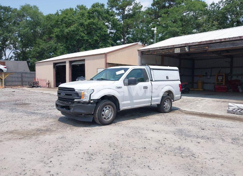 Photo 2 of 2018 Ford F-150 XL (VIN 1FTMF1CB3JKE51738)