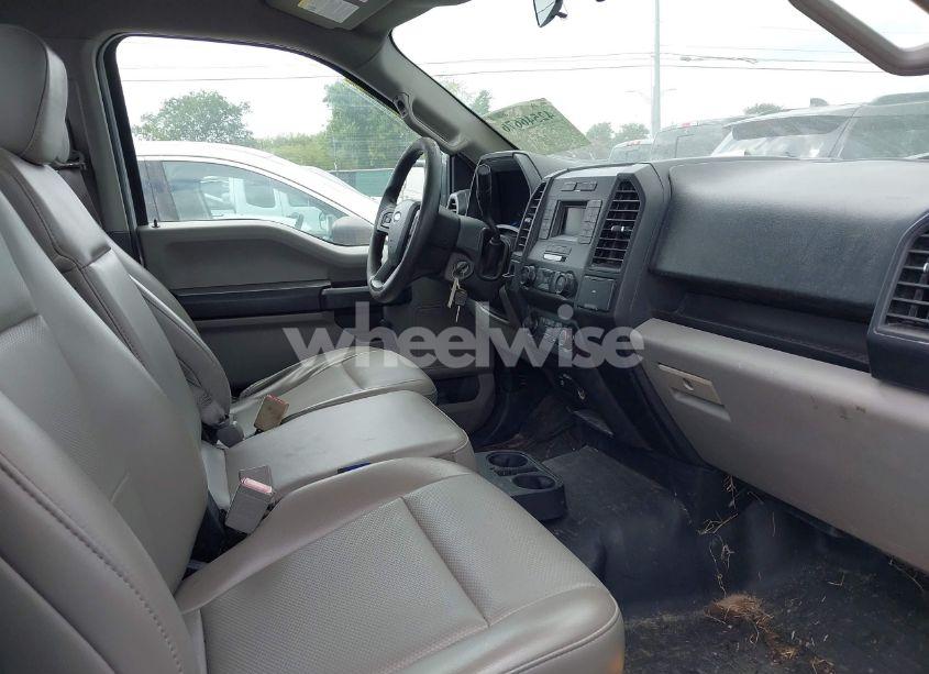 Photo 5 of 2018 Ford F-150 XL (VIN 1FTMF1CB3JKE60746)