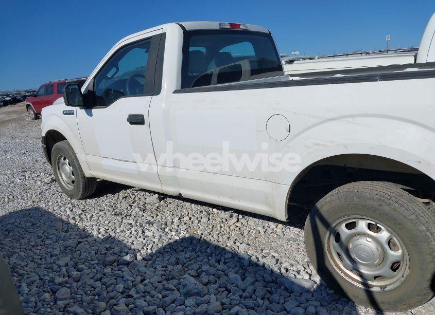 Photo 15 of 2018 Ford F-150 XL (VIN 1FTMF1CB3JKF84290)