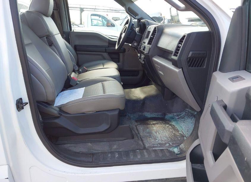 Photo 5 of 2019 Ford F-150 XL (VIN 1FTMF1CB3KKE51501)