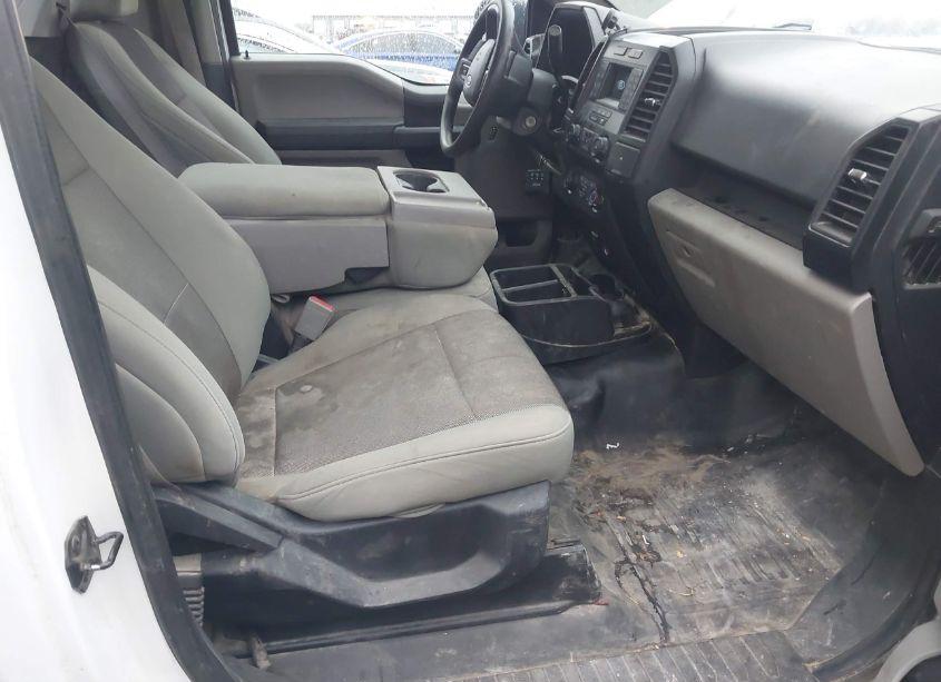 Photo 5 of 2020 Ford F-150 XL (VIN 1FTMF1CB3LKD81886)