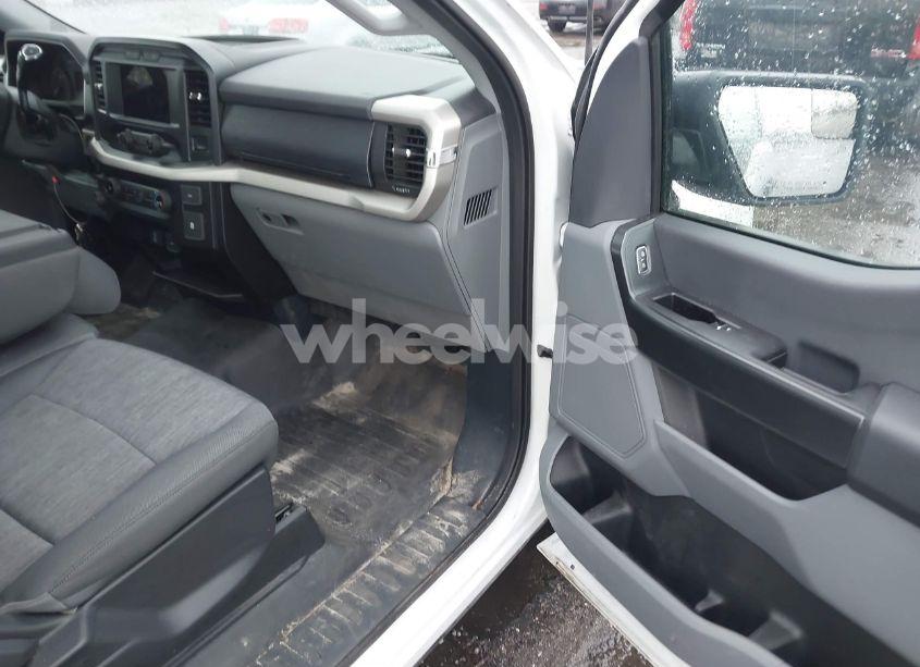 Photo 5 of 2021 Ford F-150 XL (VIN 1FTMF1CB3MKF00909)