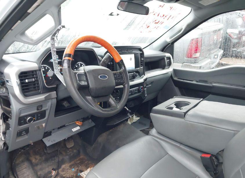 Photo 17 of 2022 Ford F-150 XL (VIN 1FTMF1CB3NKD90459)