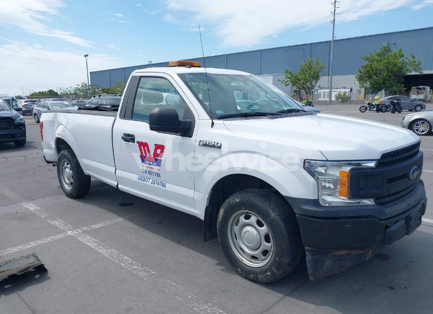 2019 Ford F-150 XL (VIN 1FTMF1CB4KKC70407) main photo
