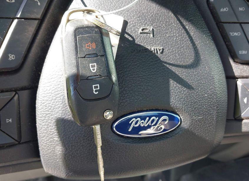 Photo 11 of 2019 Ford F-150 XL (VIN 1FTMF1CB4KKE51488)