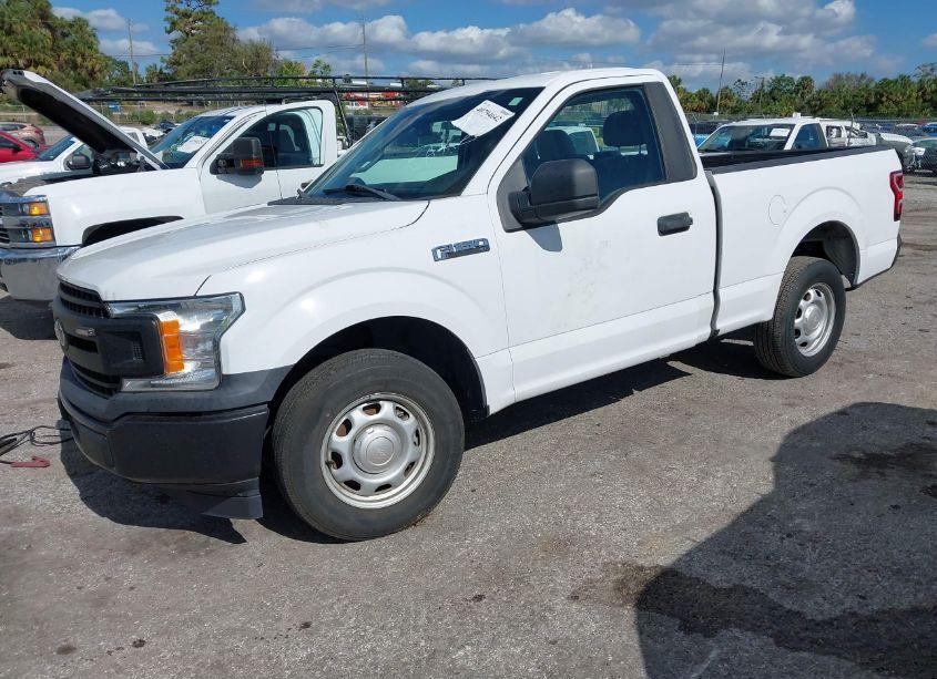 Photo 2 of 2019 Ford F-150 XL (VIN 1FTMF1CB4KKE51488)