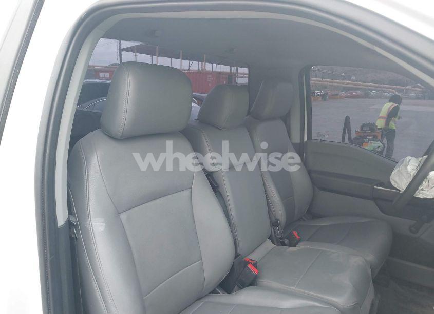 Photo 8 of 2022 Ford F-150 XL (VIN 1FTMF1CB4NKE51463)