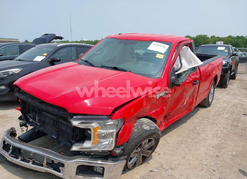 Photo 2 of 2018 Ford F-150 XL (VIN 1FTMF1CB5JKC73458)