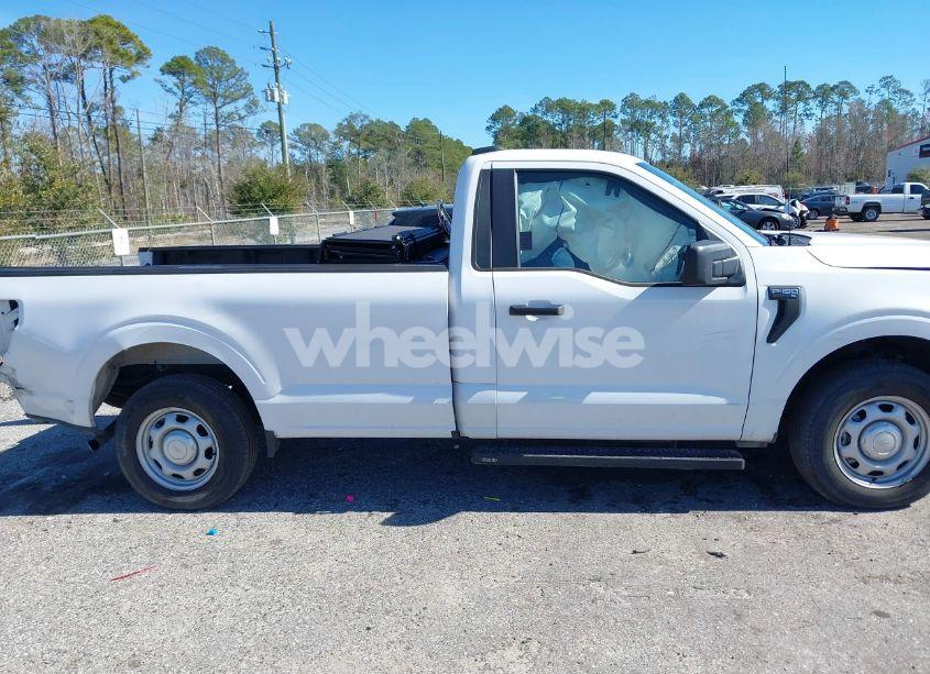 Photo 13 of 2021 Ford F-150 XL (VIN 1FTMF1CB5MKE08099)